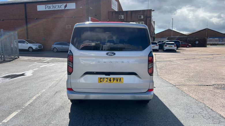 Ford Tourneo Custom 320 L2 Diesel Fwd 2.0 EcoBlue 136ps H1 Titanium 8 seater